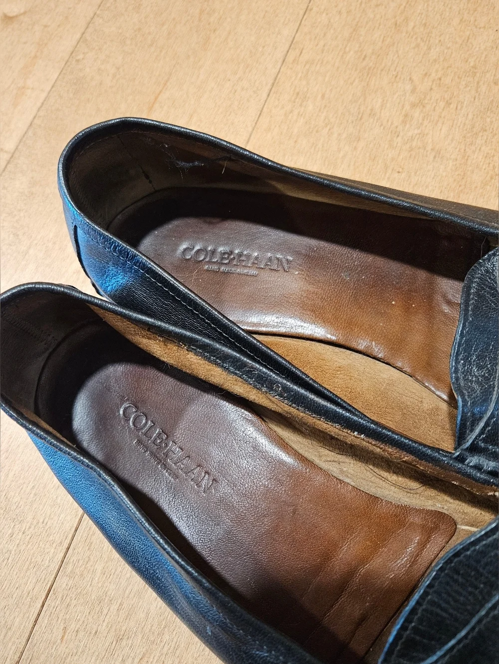 Vintage Cole Haan Penny Loafers 10M Black Leather Handmade in Italy Slip On